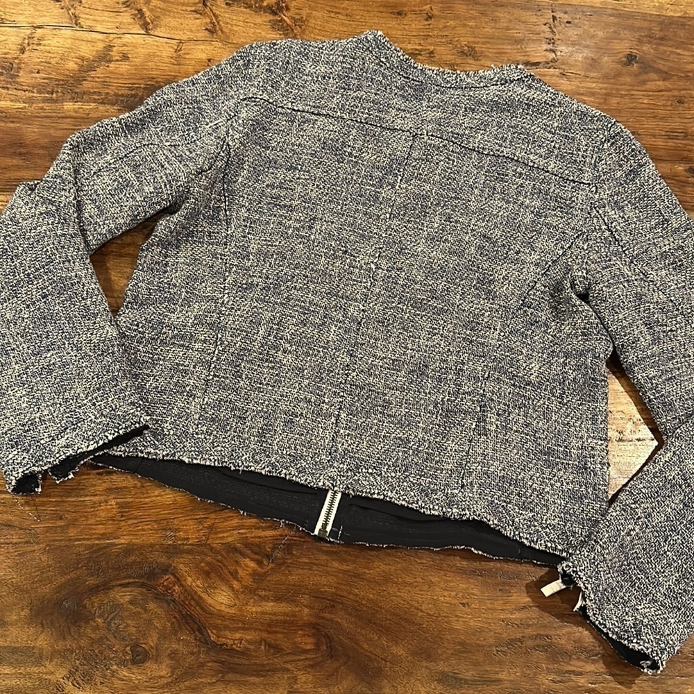 Elie Tahari Collarless Tweed Zip Cropped Blazer Size Large - Picture 8 of 13